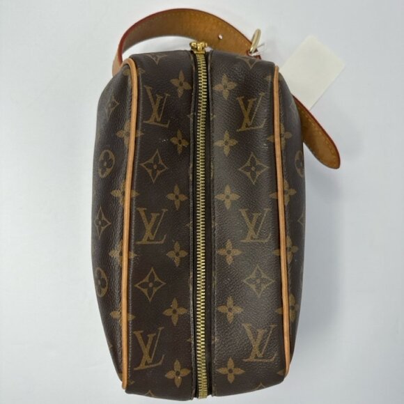 LOUIS VUITTON LOCKER DOPP - Picture 9 of 10